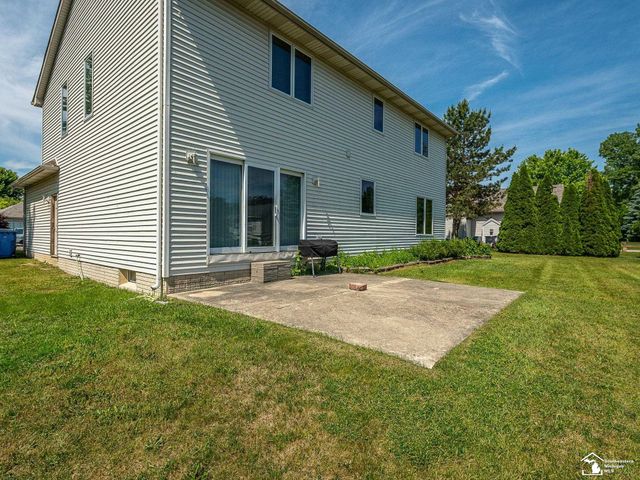 2960 E Country Lane, Monroe, MI 48162