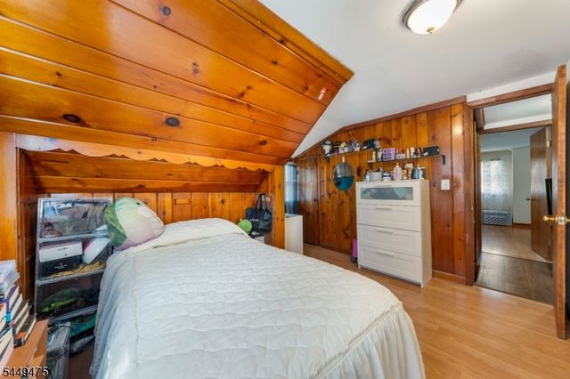 44 Sunnyside Rd, West Orange Twp., NJ 07052