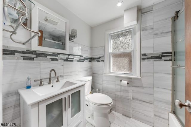 44 Sunnyside Rd, West Orange Twp., NJ 07052