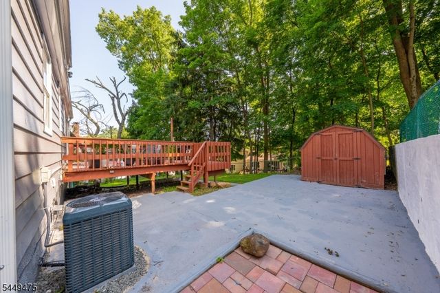 44 Sunnyside Rd, West Orange Twp., NJ 07052
