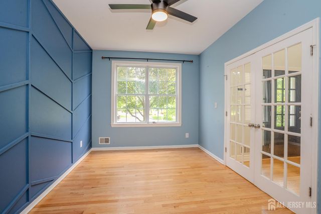 14 Bard Drive, Monroe, NJ 08831