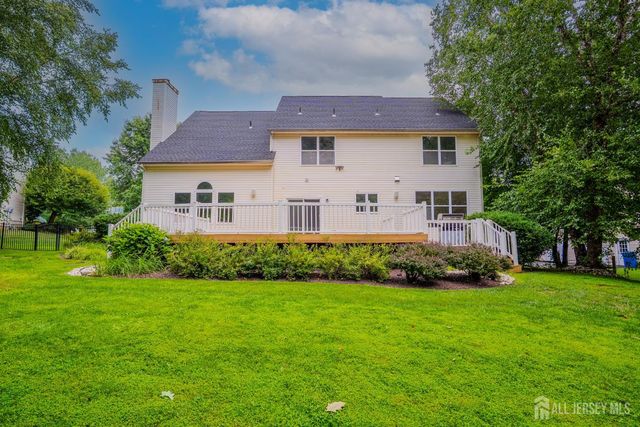 14 Bard Drive, Monroe, NJ 08831