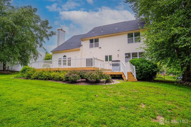 14 Bard Drive, Monroe, NJ 08831