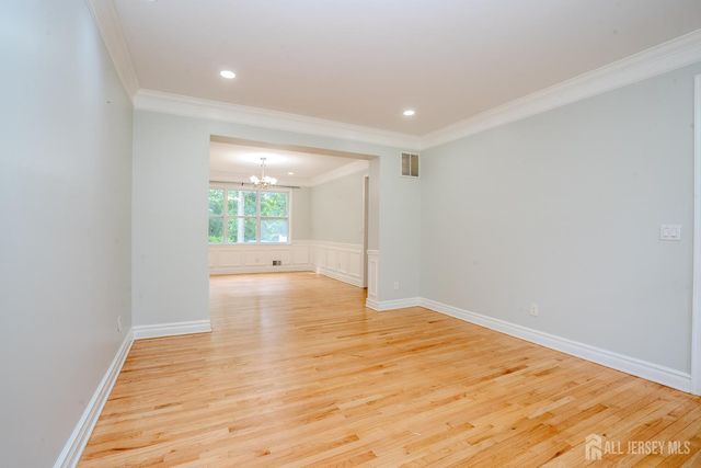 14 Bard Drive, Monroe, NJ 08831
