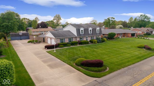 425 Lasher Drive, Seymour, IN 47274