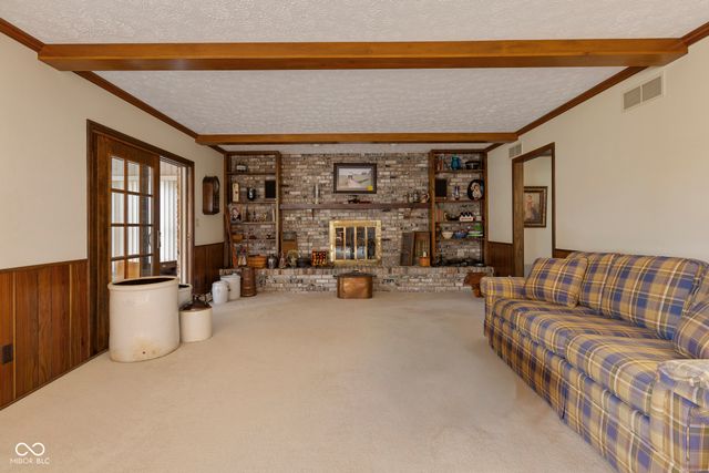 425 Lasher Drive, Seymour, IN 47274