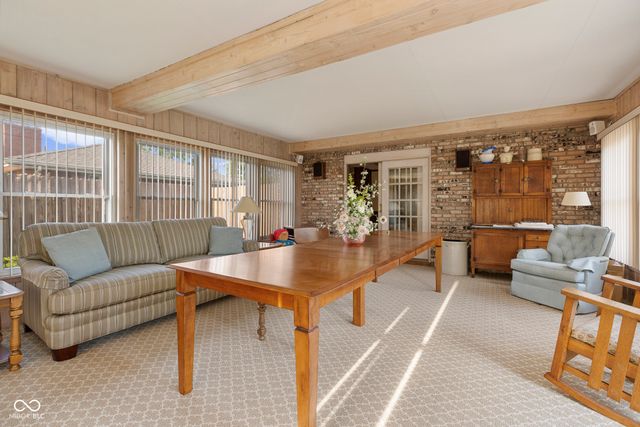 425 Lasher Drive, Seymour, IN 47274