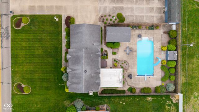 425 Lasher Drive, Seymour, IN 47274