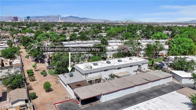 193 Greenbriar Townhouse Way, Las Vegas, NV 89121