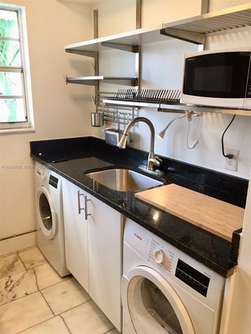 1526 Pennsylvania Ave 16, Miami Beach, FL 33139