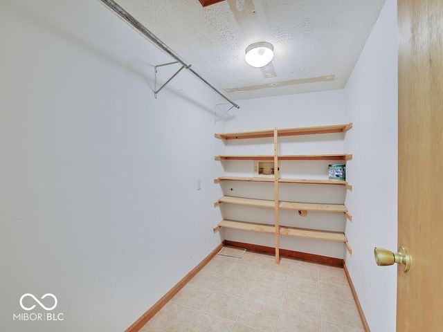 1560 Saylor Street, Zionsville, IN 46077