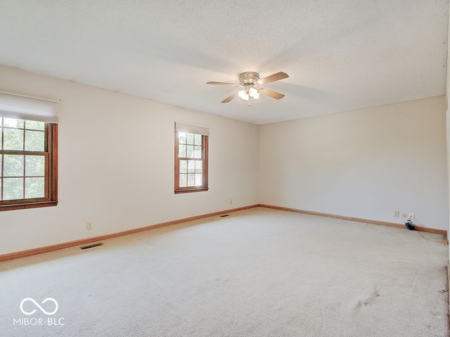 1560 Saylor Street, Zionsville, IN 46077