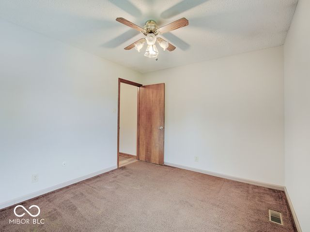 1560 Saylor Street, Zionsville, IN 46077
