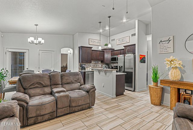847 Magnolia Park Street, Santa Teresa, NM 88008