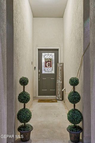 847 Magnolia Park Street, Santa Teresa, NM 88008