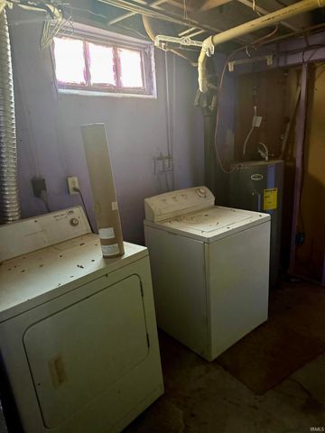 9118 W Canal Street, Yorktown, IN 47396