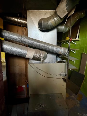 9118 W Canal Street, Yorktown, IN 47396