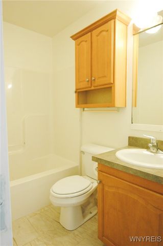 70 Church Street, Leroy, NY 14482