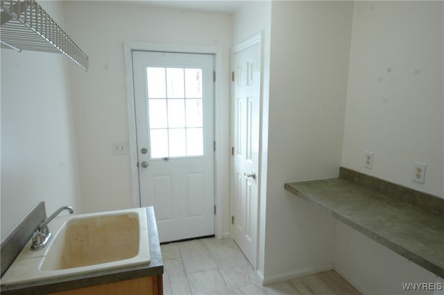 70 Church Street, Leroy, NY 14482