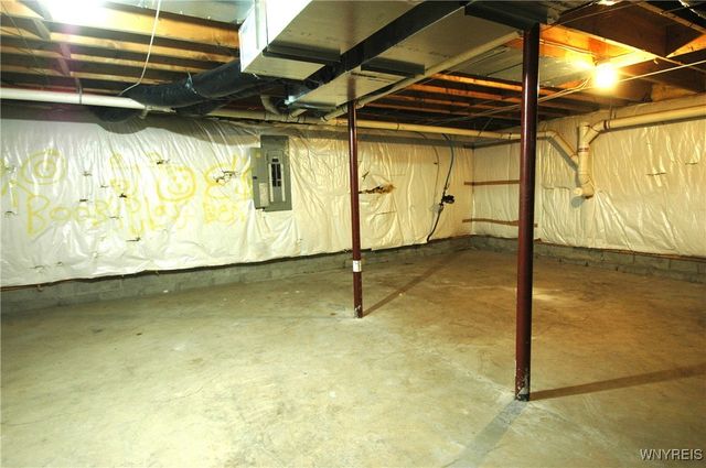 70 Church Street, Leroy, NY 14482