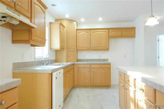 70 Church Street, Leroy, NY 14482