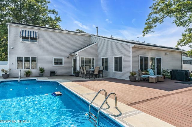 1145 Frontage Road, Toms River, NJ 08753