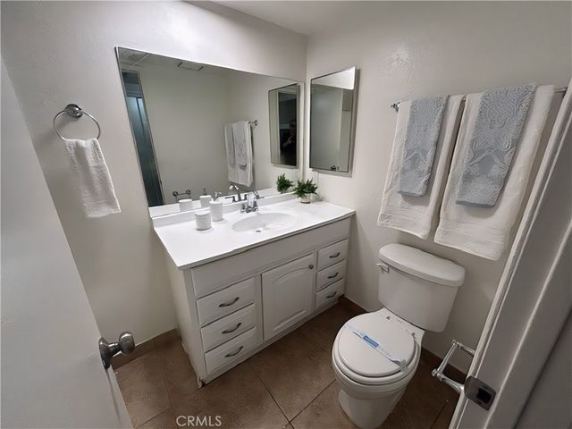 51080 Eisenhower A, La Quinta, CA 92253