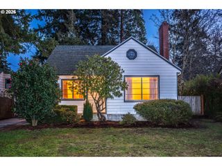 9436 Ne PRESCOTT St, Portland, OR 97220