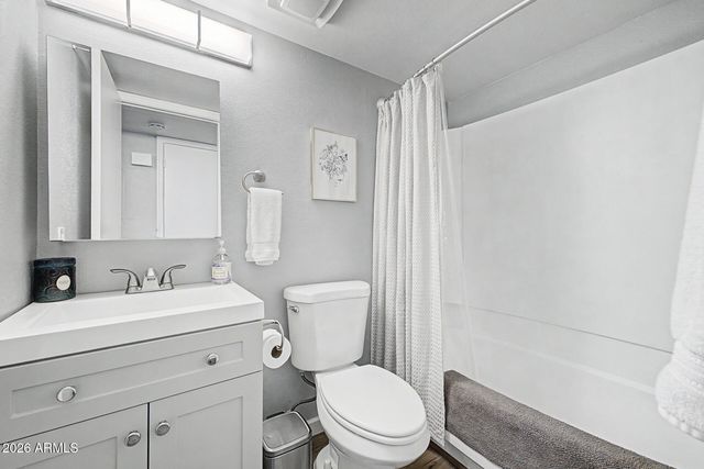 533 W GUADALUPE Road 1067, Mesa, AZ 85210