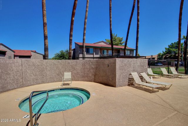 533 W GUADALUPE Road 1067, Mesa, AZ 85210