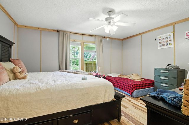 810 Layman Drive, Dandridge, TN 37725