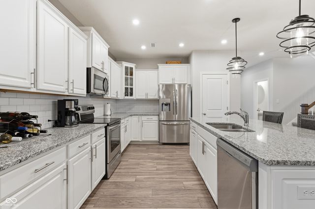 17275 Dovehouse Lane, Westfield, IN 46074