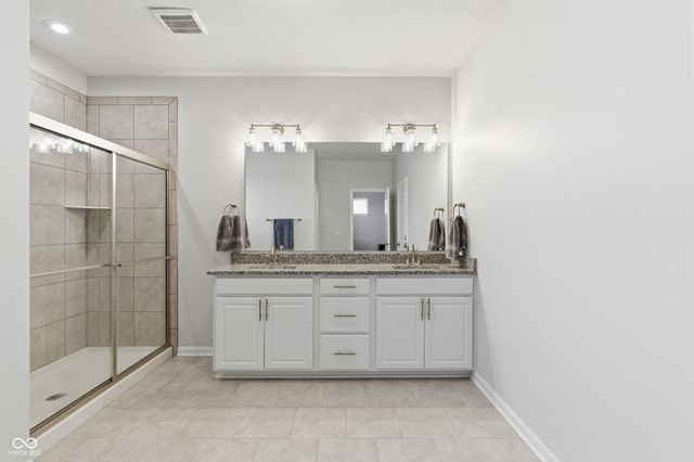 17275 Dovehouse Lane, Westfield, IN 46074