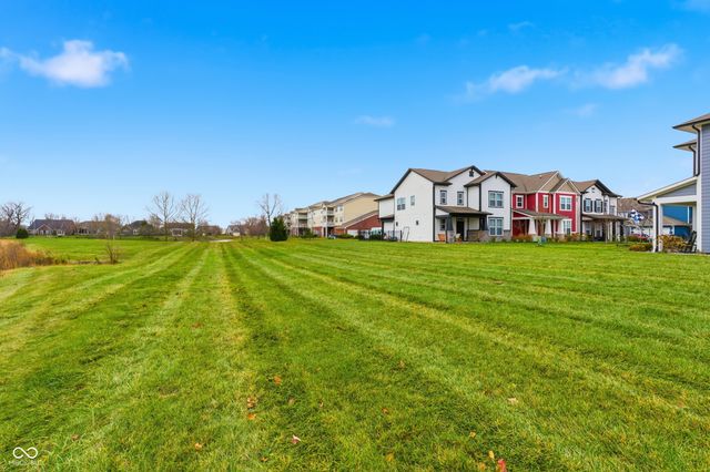 17275 Dovehouse Lane, Westfield, IN 46074