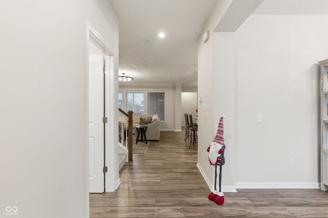 17275 Dovehouse Lane, Westfield, IN 46074