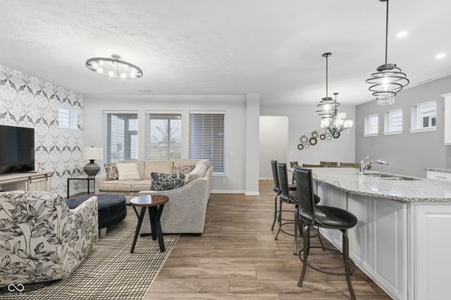 17275 Dovehouse Lane, Westfield, IN 46074