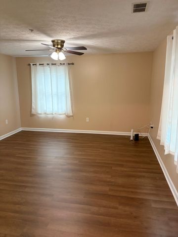 145-F9 HAILEY LN, Strasburg, VA 22657