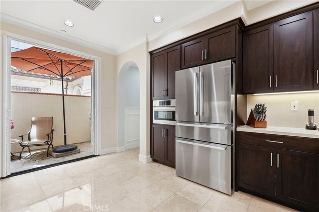 74 Vintage, Irvine, CA 92620