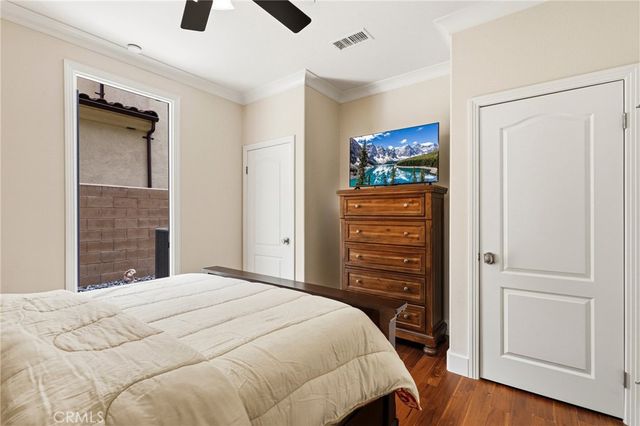 74 Vintage, Irvine, CA 92620
