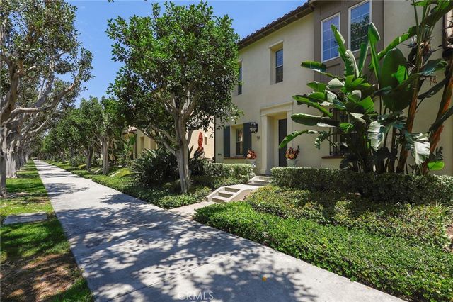 74 Vintage, Irvine, CA 92620