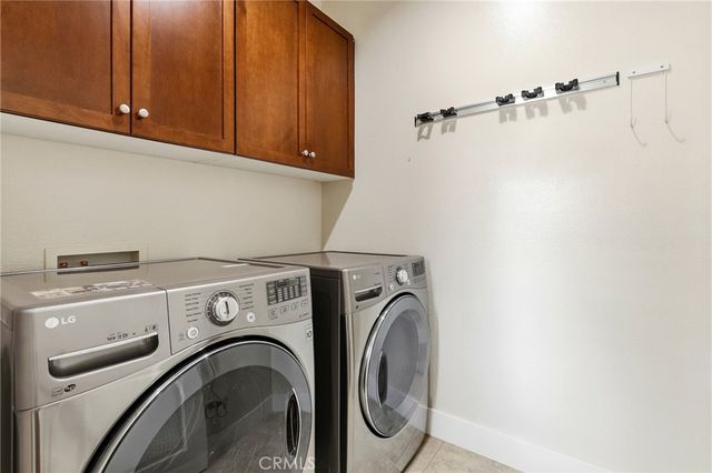 74 Vintage, Irvine, CA 92620