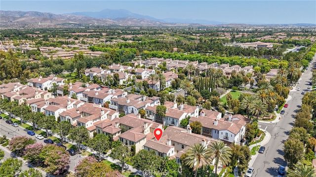 74 Vintage, Irvine, CA 92620