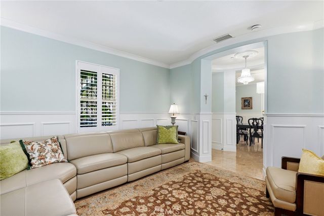 74 Vintage, Irvine, CA 92620