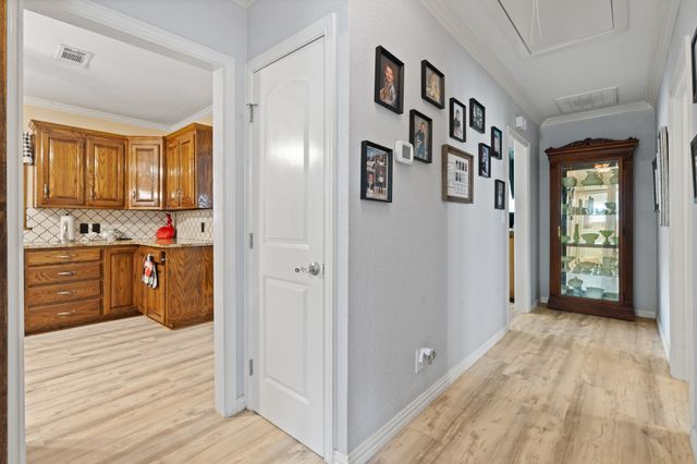 6528 County Road 401, Grandview, TX 76050