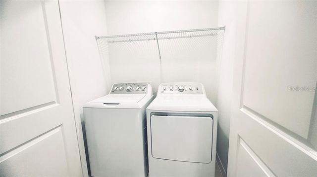 8500 LUNAR SKYE STREET, Sarasota, FL 34241