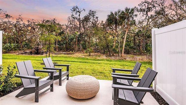 8500 LUNAR SKYE STREET, Sarasota, FL 34241
