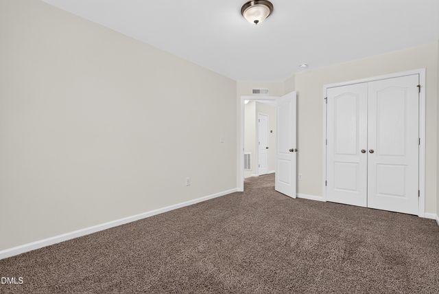 432 Windy Peak Loop, Cary, NC 27519