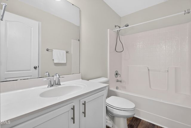 432 Windy Peak Loop, Cary, NC 27519