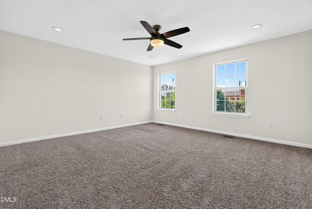 432 Windy Peak Loop, Cary, NC 27519