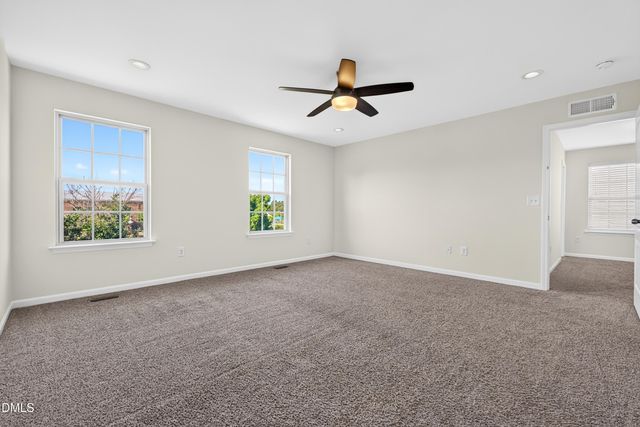 432 Windy Peak Loop, Cary, NC 27519